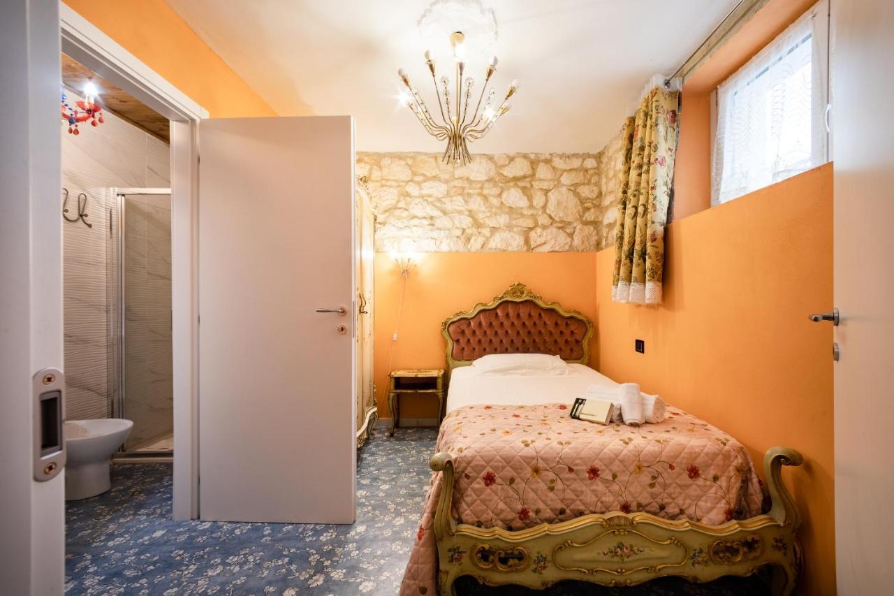 Le Stanze Di Villa Angelina - Pet Friendly ヴェローナ エクステリア 写真